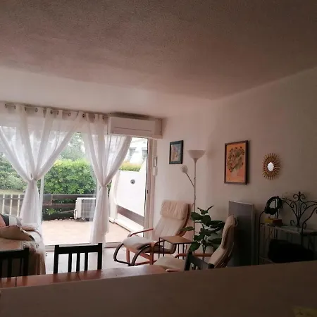 Apartmán Port Camargue Confortable 4 Personnes Plein Pied *